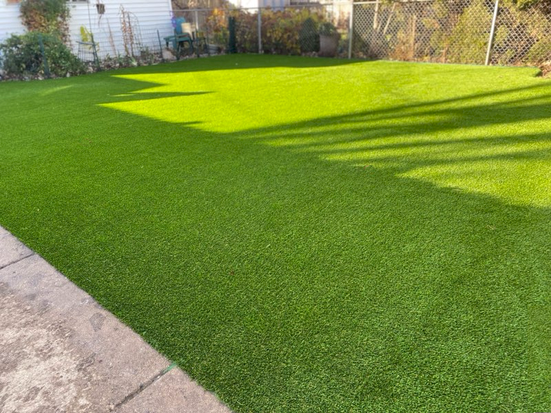 Pup-Grass® 15' Landscaping